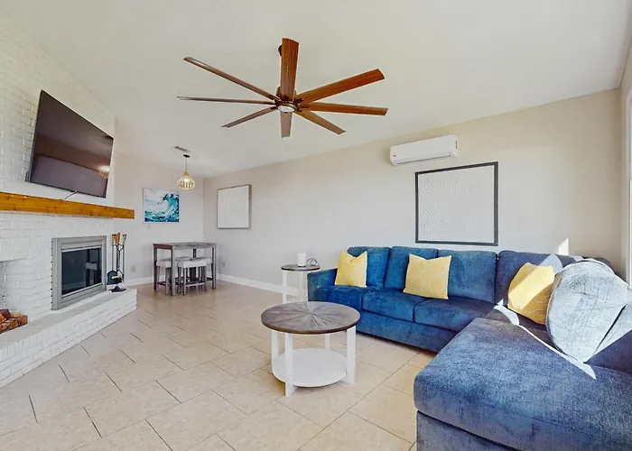 Waterfront Pet Friendly With Grill Wifi And Gorgeous Water Views Holiday home Pensacola
